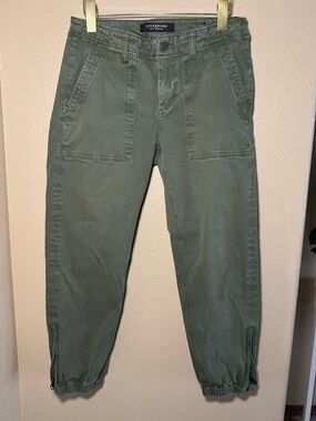 Liverpool Los Angeles Army Green Cargo Jogger Pants Ankle Zip Women’s size 8